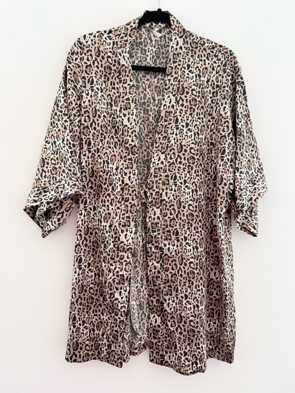 Leopard Print Satin Kimono Robe - Beige/Black
